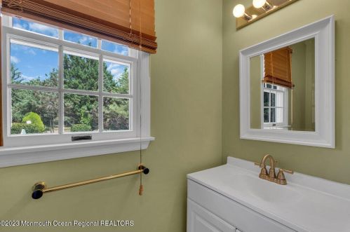 117 Frank Applegate Rd, Jackson Twp NJ  08527-2454 exterior