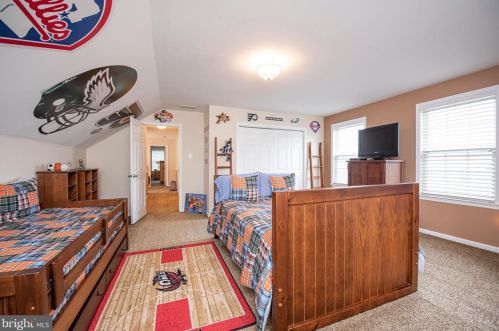 4000 Pennford Pl, Boothwyn PA  19060-4406 exterior