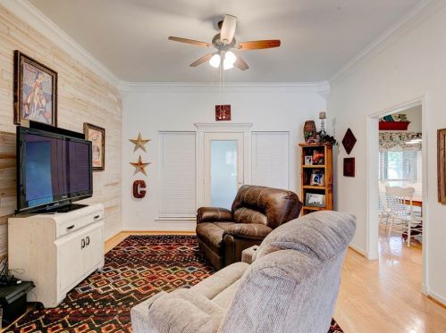 5215 Wedgefield Rd, Granbury TX  76049-4166 exterior