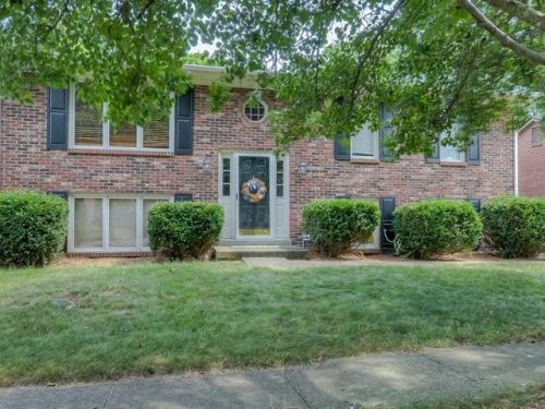 867 Jairus Dr, Lexington, KY 40515-5532