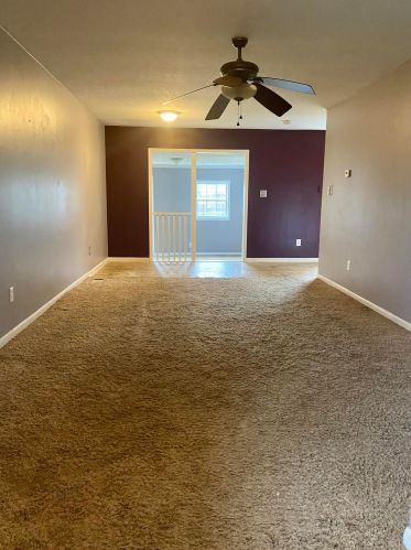 52 Park Ave, Mechanicsburg, OH 43044-9798