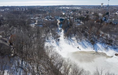 8359 College Trl, Inver Grove Heights MN 55076-3201 exterior