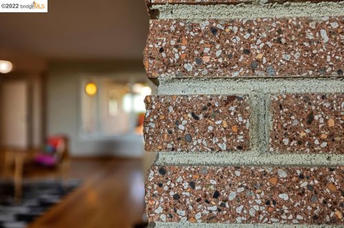 210 Amherst Ave, Berkeley CA 94708-1001 exterior