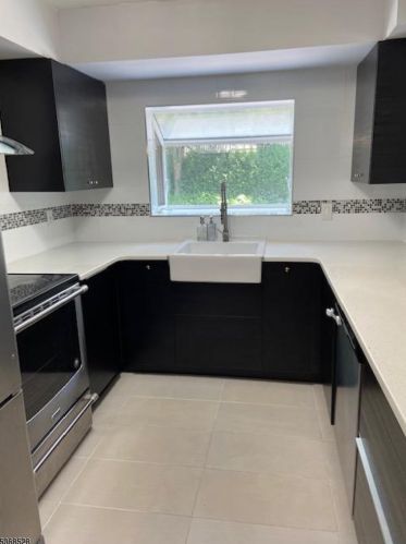 15 Encampment Dr, Bedminster NJ  07921-1835 exterior