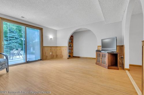 34 Wyoming Dr, Jackson Twp NJ  08527-1544 exterior