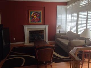 129 Lucca Dr, South San Francisco CA  94080-7100 exterior