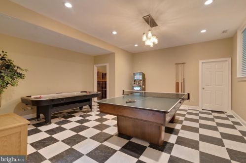 710 Daventry Way, Prospectville PA 19002-2305 exterior