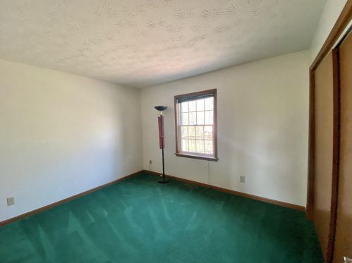 8441 Dunham Rd, Mount Vernon OH  43050-8572 exterior