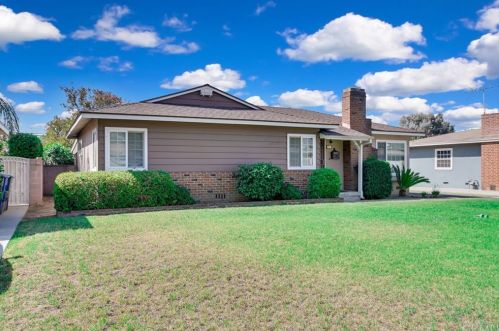 923 E St, Ontario, CA 91762-3007