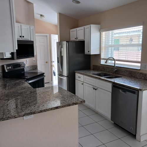 5247 Grande Palm Cir, Delray Beach FL  33484-1363 exterior