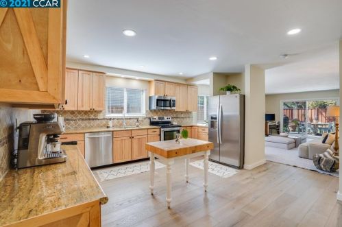 519 Navajo Pl, Danville CA  94526-5135 exterior