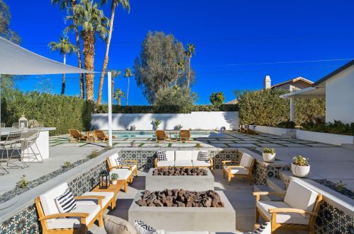52190 Avenida Diaz, La Quinta CA  92253-3226 exterior