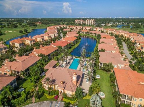 592 Avellino Isles Cir, Naples FL  21202-2379 exterior