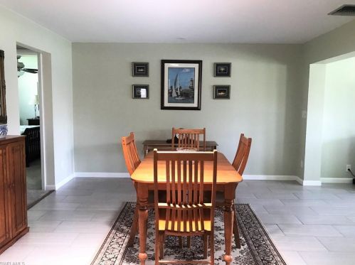 1819 37th St, Cape Coral, FL 33904-5082