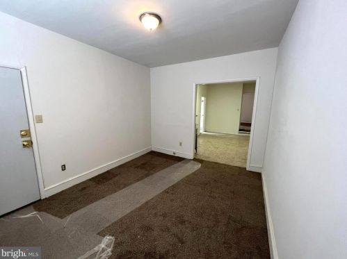3028 21st St, Philadelphia, PA 19132-1513