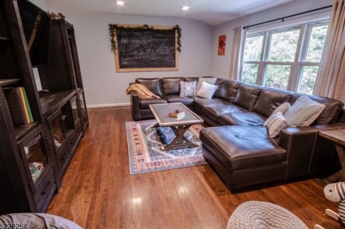 14 Jackie Dr, Hackettstown NJ  07840-5628 exterior