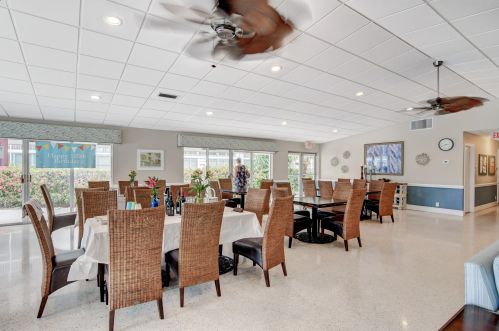 1910 Ocean Blvd, Delray Beach FL  33483-6425 exterior