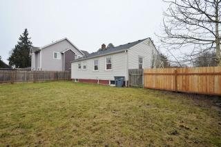 502 Boyd Ave, Sumner WA  98390-1702 exterior