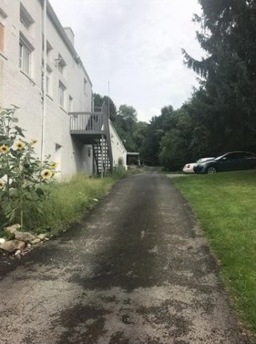 2 Steele St, West Brownsville, PA 15417-1976