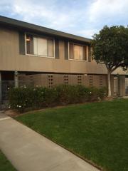 1728 Bedford Ln, Newport Beach, CA 92660-4712