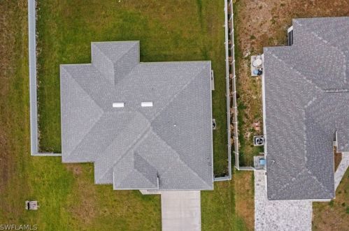 301 15th Ter, Cape Coral FL  33909-1239 exterior