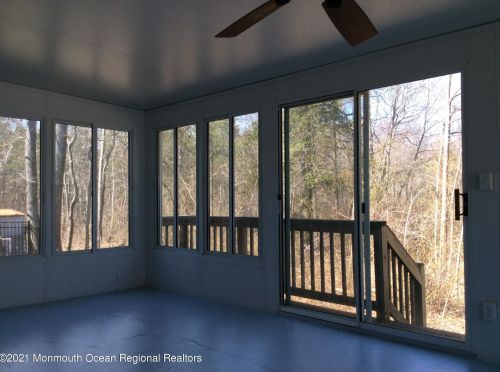 165 Huntley Ave, Berkeley Township NJ  08721-1351 exterior