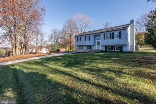 126 Bourbon Trl, Charnita, PA 17320-9730