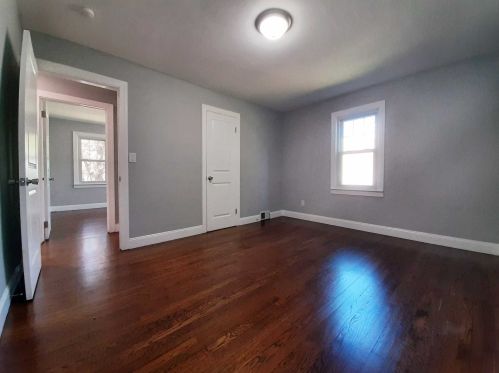 12 Field Ct, Poughkeepsie NY  12601-5209 exterior