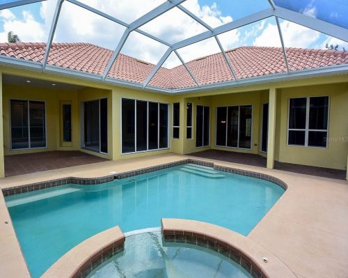 1238 Tuscany Dr, New Port Richey, FL 34655-7073