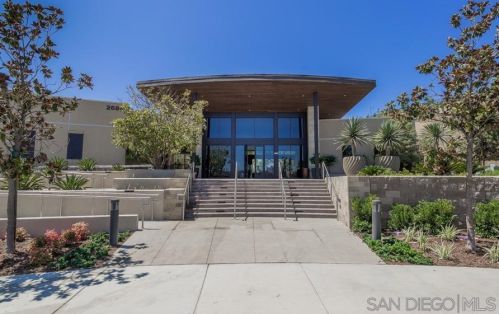 7870 Civita Blvd, San Diego CA 92108-5123 exterior