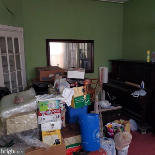 4929 Hazel Ave, Philadelphia PA 19143-2086 exterior