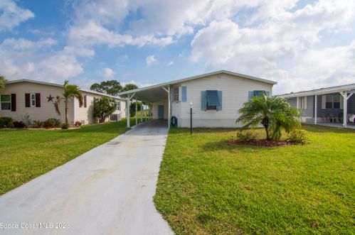 1132 Barefoot Cir, Sebastian, FL 32976-7089