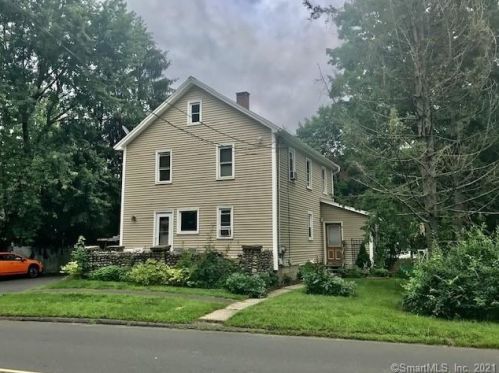 55 Maple Ave, Bethel, CT 06801-1416