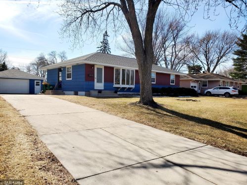 4201 Janet Ln, Minneapolis, MN 55429-4019