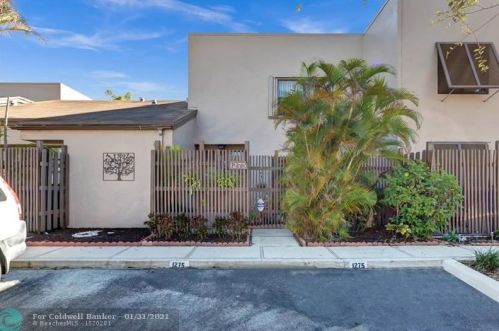 1275 123rd Ter, Hollywood FL  33026-3812 exterior