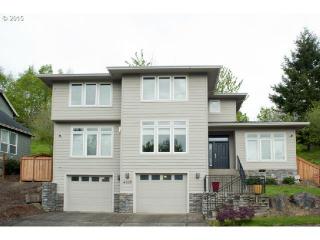 4827 Anderegg Loop, Portland, OR 97236-9395