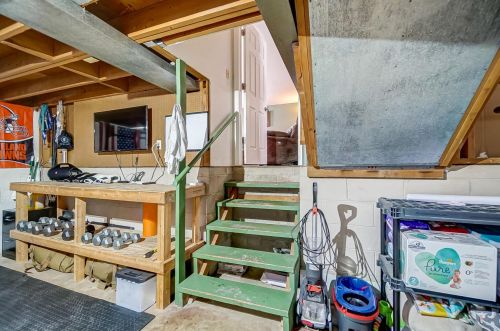 769 Brookdale Dr, West Jefferson OH  43162-1057 exterior