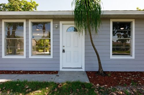 143 30th Ter, Cape Coral, FL 33904-3491