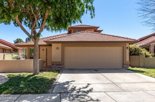 733 May St, Chandler, AZ 85226-1805