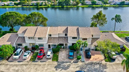 5274 Jog Ln, Delray Beach FL  33484-6621 exterior