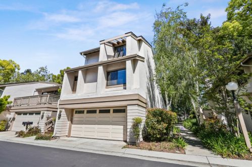 481 Ives Ter, Sunnyvale, CA 94087-1952