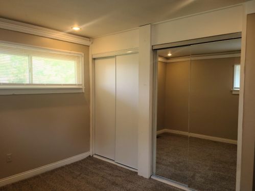 8905 Daly Rd, Cincinnati OH 45231-4635 exterior