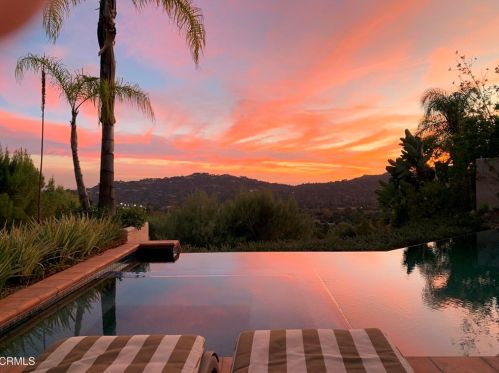 5320 Ivafern Ln, La Canada CA  91011-2811 exterior