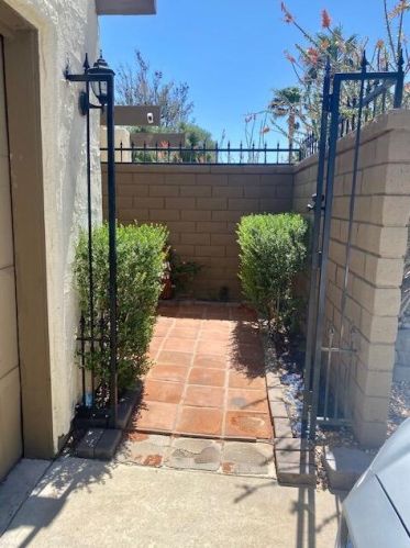 9960 Hoylake Rd, Desert Hot Springs, CA 92240-1433