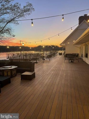 1235 Lakeview Pkwy, Locust Grove VA  22508-5232 exterior