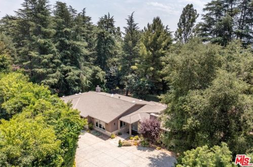 1732 Bonita Vista Dr, La Canada CA  91011-1614 exterior