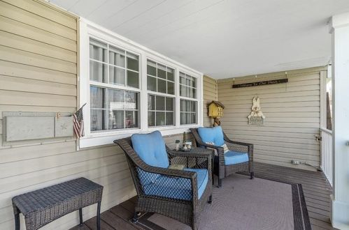583 Highland Ave, Noblestown, PA 15071-1121