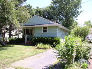 935 Raritan Ave, Manville NJ  08835-2048 exterior