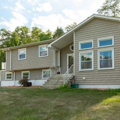 128 Seaman Rd, Stormville, NY 12582-5110