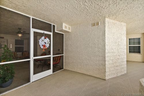 2055 Atlantic Ave, Daytona Beach FL  32118-5017 exterior